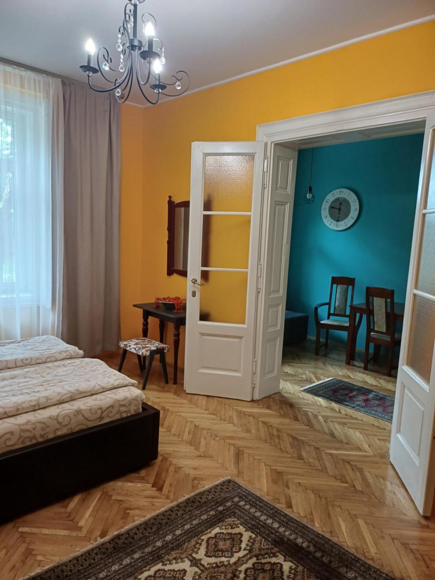 Sombor 19 Central Apartment Экстерьер фото